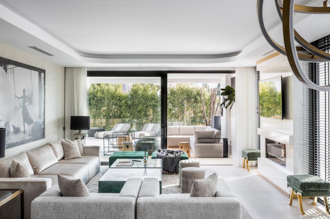 Middle Floor Apartment in The Golden Mile