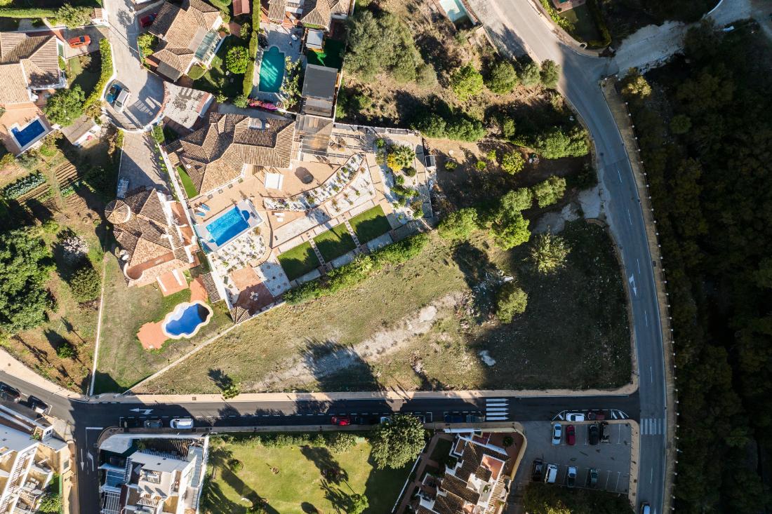 Plot in Benahavis Centro